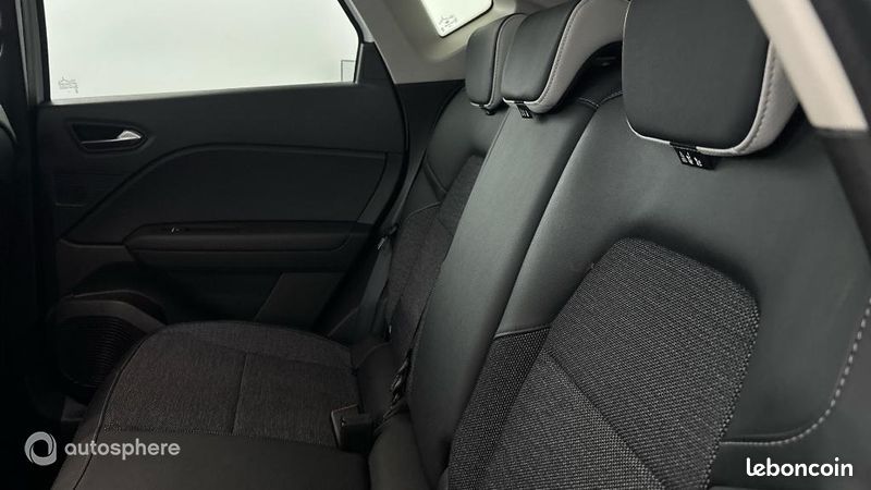 Renault Captur 1.6 E-Tech hybride 145ch Techno (image 13)