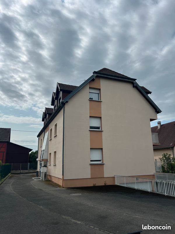 Immeuble 26 pièces 530 m² · à Saint-Louis · 530 m² · 1 490 000 €