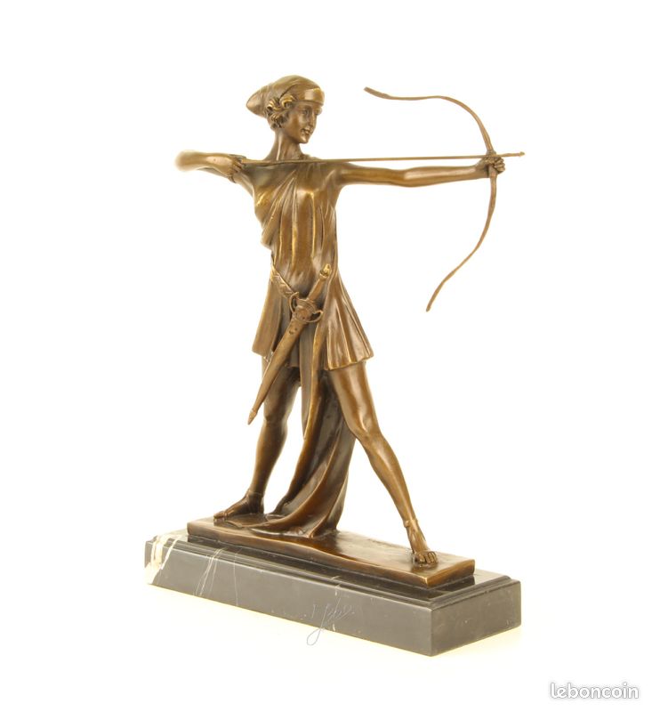 Bronze sur marbre de Diane à la chasse (image 3)