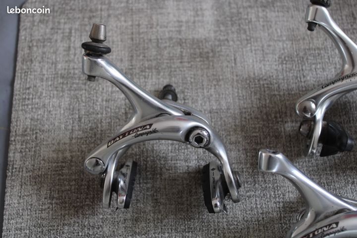 Lot 3 étriers de frein vélo campagnolo (image 2)