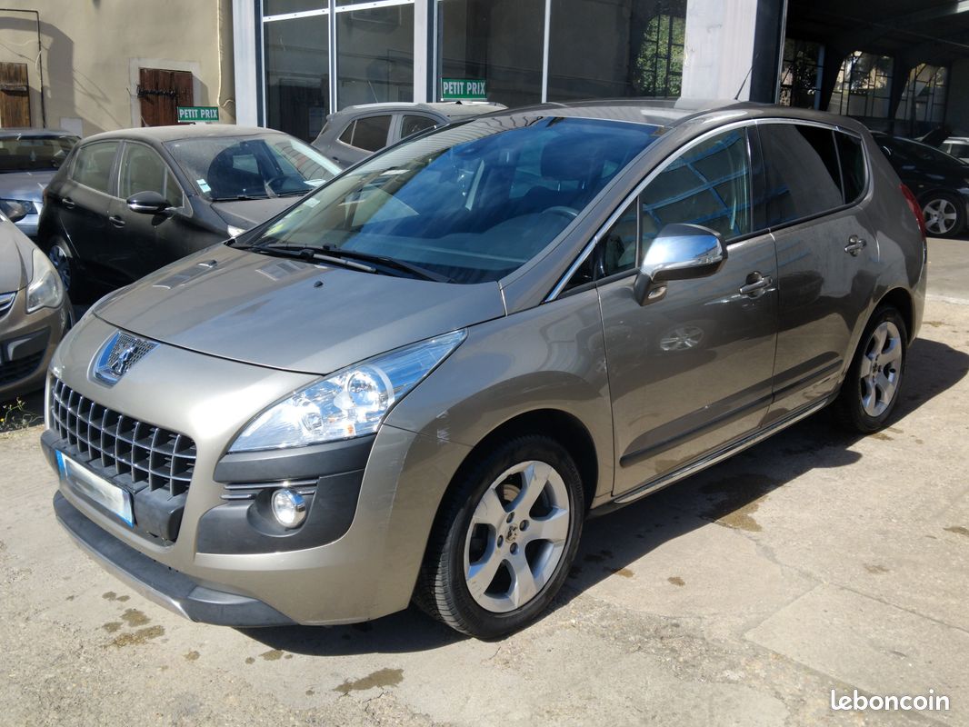 Peugeot 3008 1.6 HDi 112ch Style — photo 1