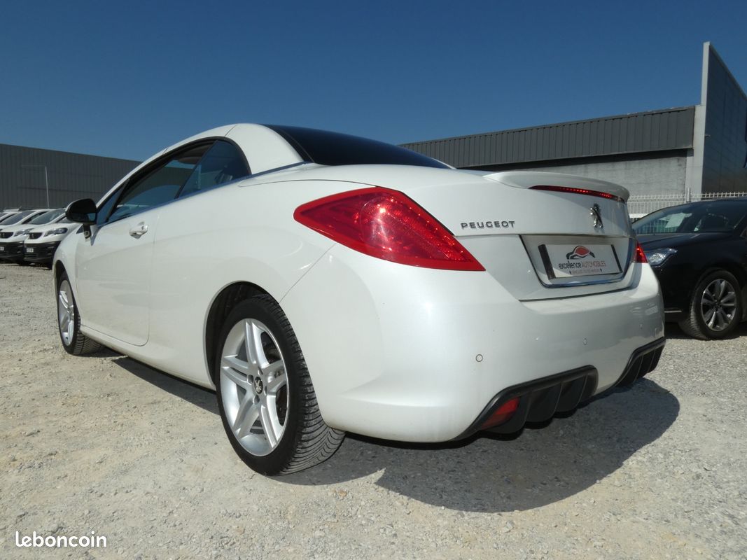 PEUGEOT 308 CC 2.0 HDi 163ch Féline (image 10)