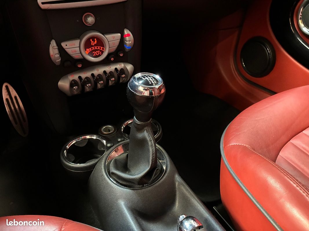 MINI MINI 1.6i - 170 Cooper S / INT CUIR ROUGE (image 19)
