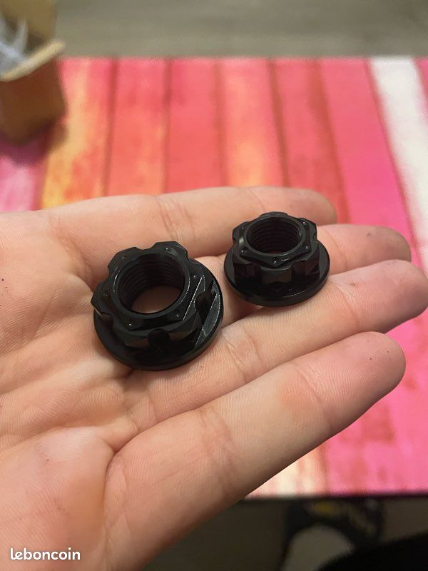 Écrou Gripster En Aluminium CNC Anodisé Noir – Générique, Neuf Sous Emballage