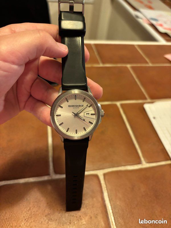 Montre Quiksilver M168JS ASIL Montres Bijoux