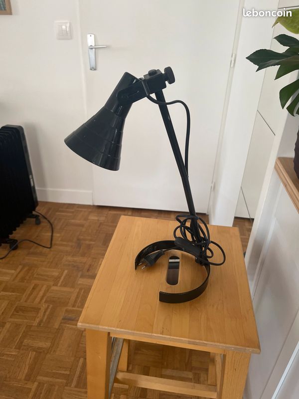 Lampe de bureau (image 1)