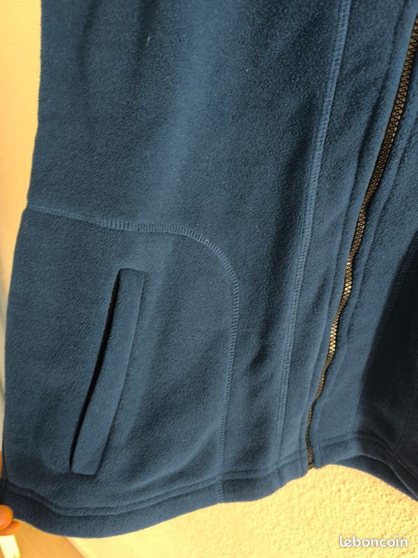 Veste polaire sans manches taille L (image 4)