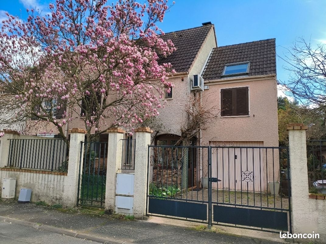 Maison 6 pièces 108 m² · à Bondy · 108 m² · 385 000 €