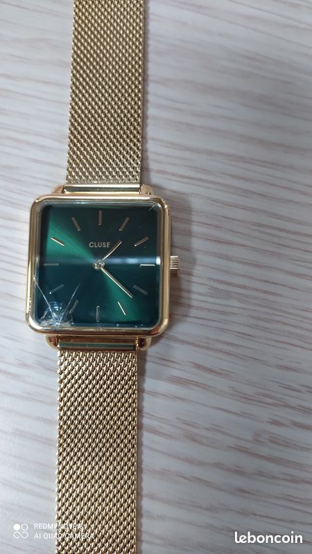 Montre Cluse abîmée (image 1)