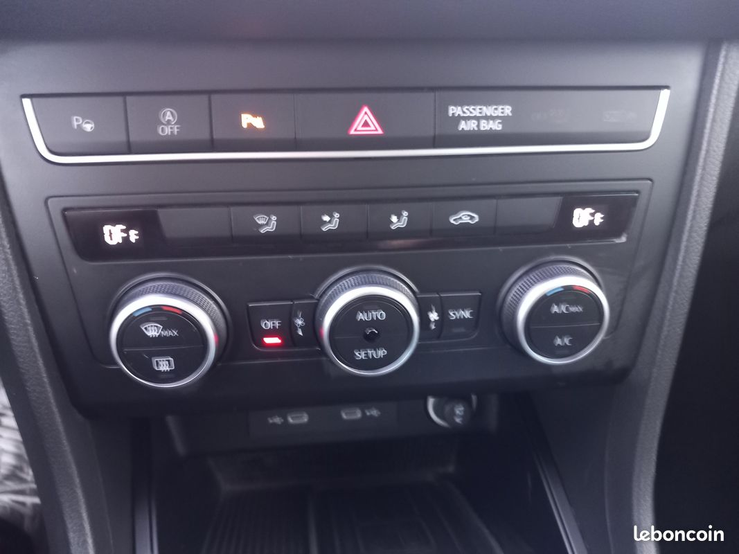 SEAT Ateca 1.0 TSI 110 ch Start/Stop Copa (image 24)