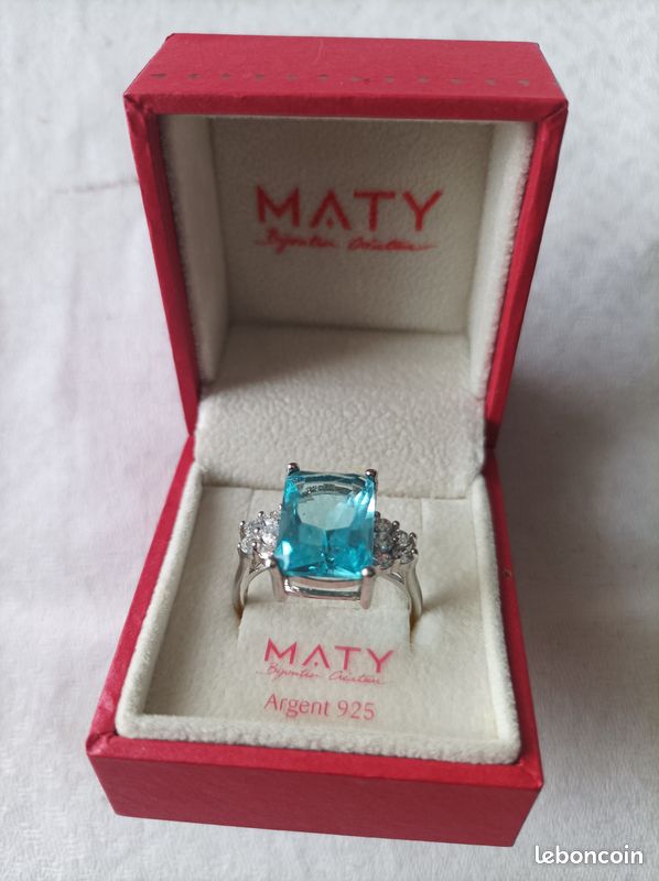 Bijouterie Bague Ã©meraude Maty Bague Or 750 Blanc émeraude Ovale