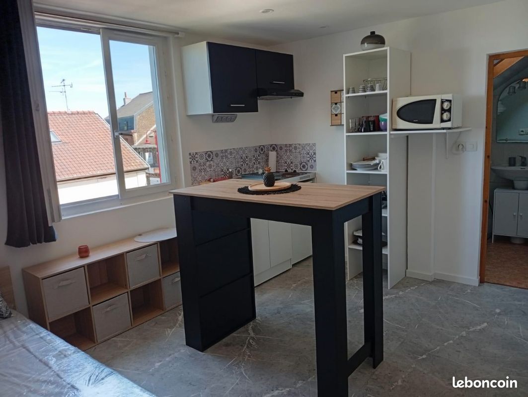 Appartement 2 pièces 18 m² · à Trith-Saint-Léger · 18 m² · 400 €
