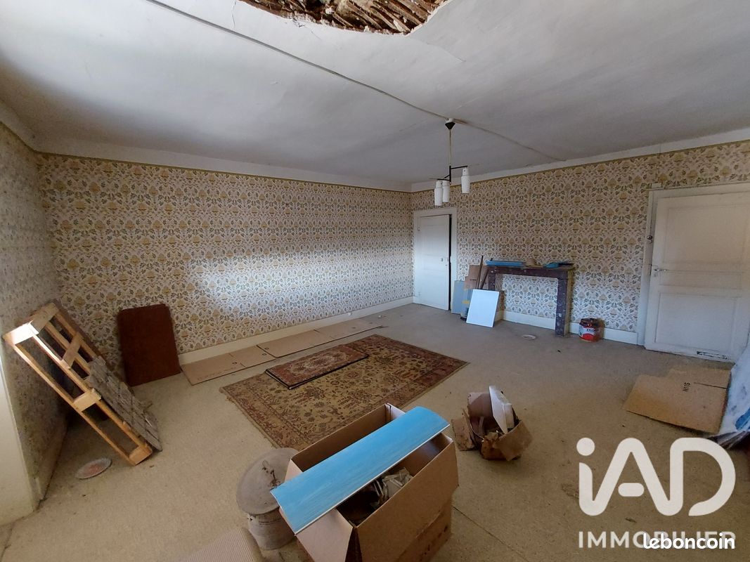 Appartement 2 pièces 60 m² · à Orgelet · 60 m² · 50 000 €
