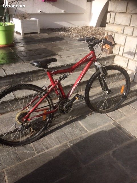 Vélo junior (image 1)