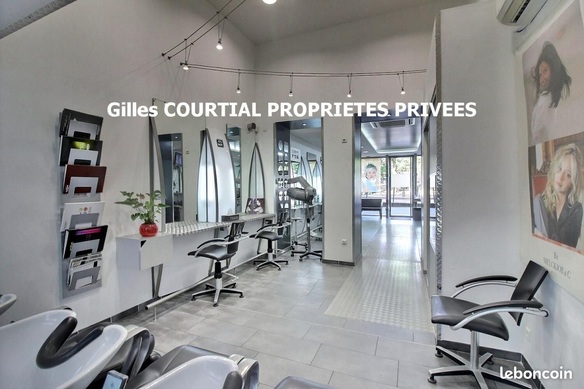 Appartement 3 pièces 85 m² · à Saint-Étienne · 85 m² · 65 000 €