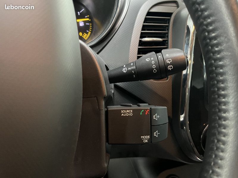 Renault CAPTUR 1.5 DCI 90CH ENERGY ARIZONA ECO² *CLIM AUTO *BLUETOOTH *REGULATEUR (image 13)