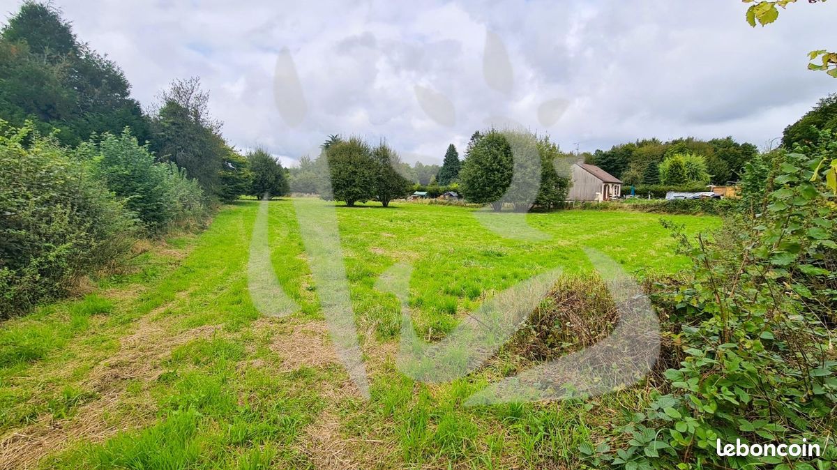 Terrain 5850 m² · à Lyons-la-Forêt · 5 850 m² · 150 000 €