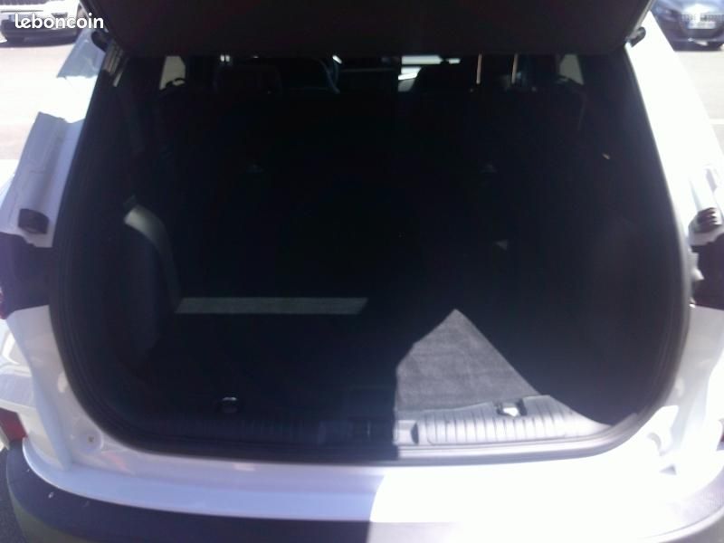 Ford Kuga 2.5 Duratec 180ch Hybrid FlexiFuel Titanium Powershift (image 22)