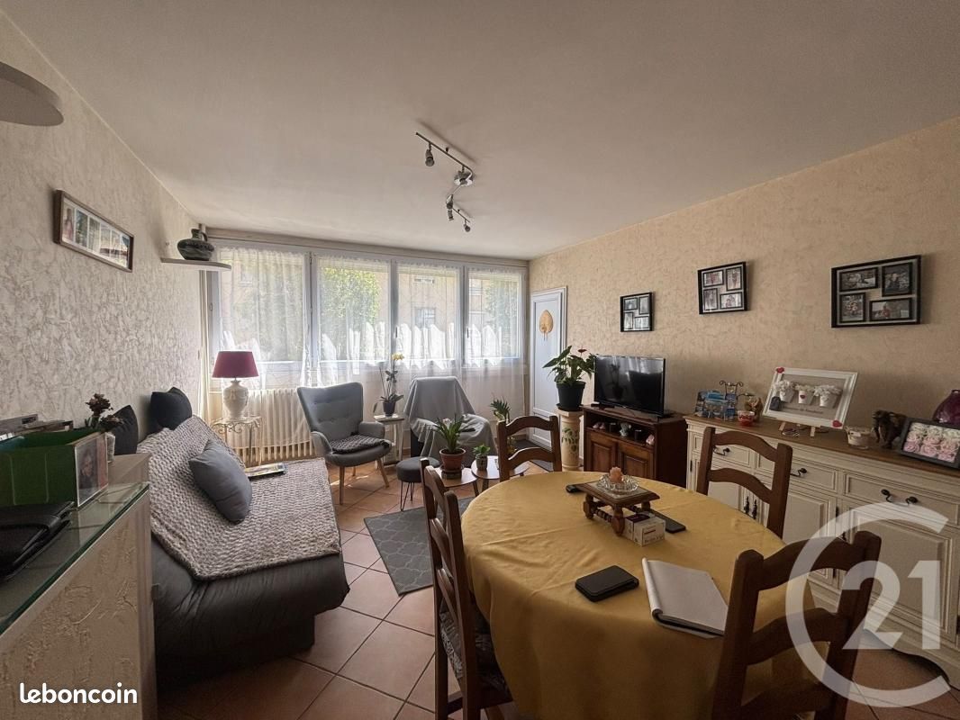 Appartement 3 pièces 56 m² · à La Talaudière · 56 m² · 130 000 €