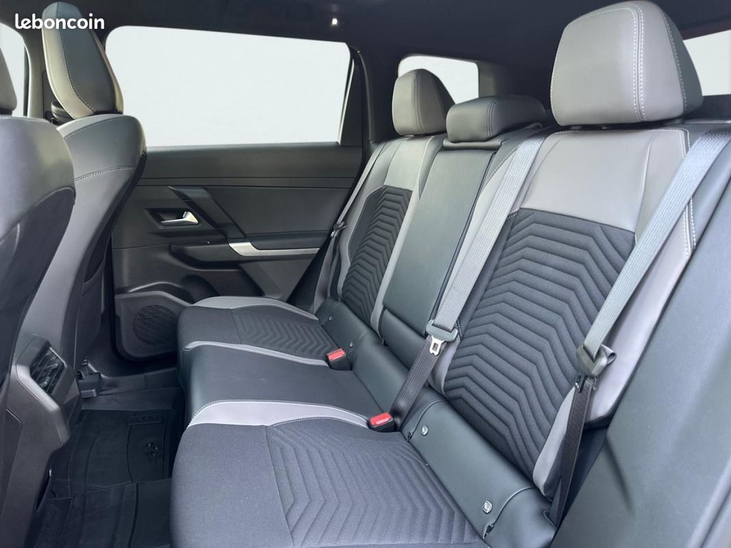 Jeep Compass 1.2 Turbo T3 145ch e-Hybrid First Edition BVR6 (image 10)