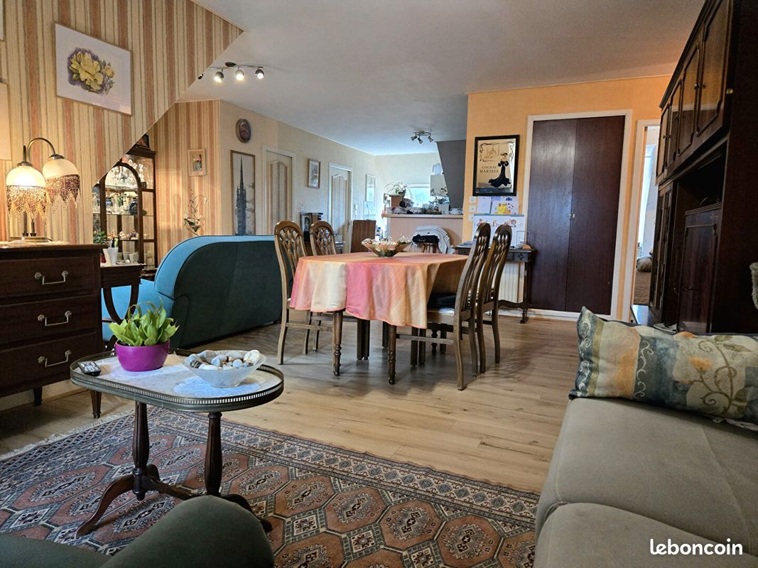 Appartement 5 pièces 93 m² · à Landivisiau · 93 m² · 184 900 €