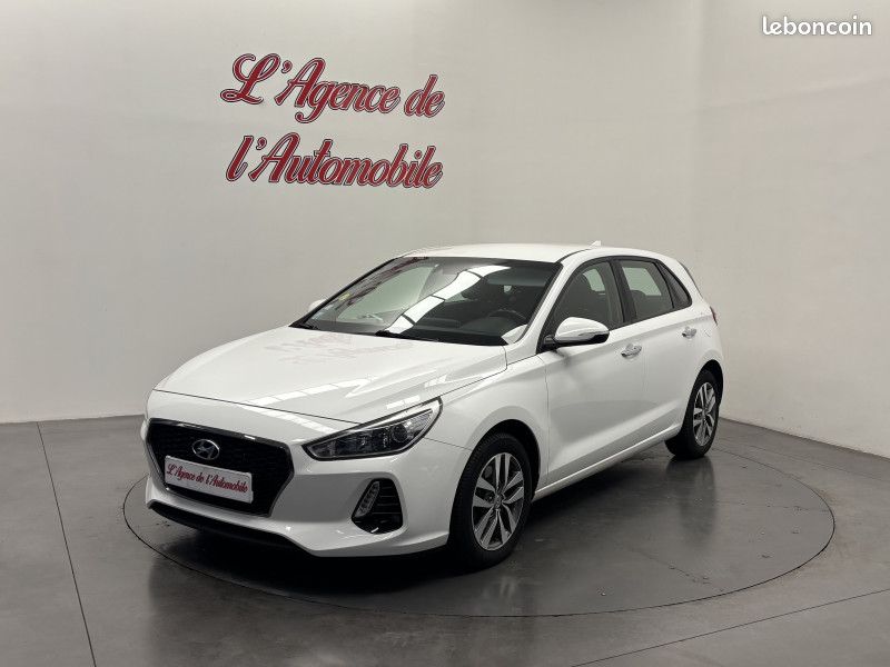 Hyundai I30 1.6 crdi 110 ch Edition 1 / Caméra / GPS / Radar / Climatisation Auto / Ecran / (image 1)