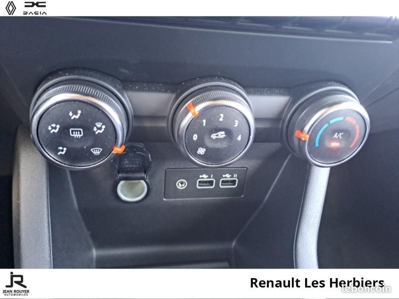 Renault Clio 1.5 dCi 100ch Evolution - 25 (image 16)
