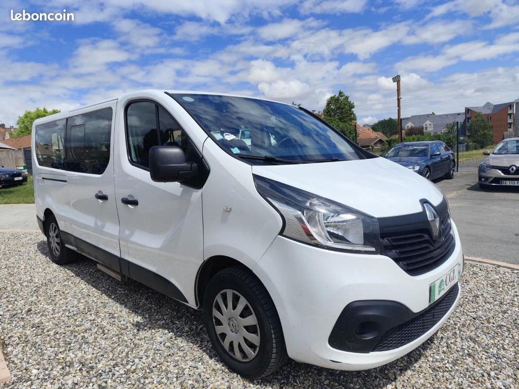 RENAULT TRAFIC Combi L2H1 1.6 dCi 125ch 9 Places (image 8)