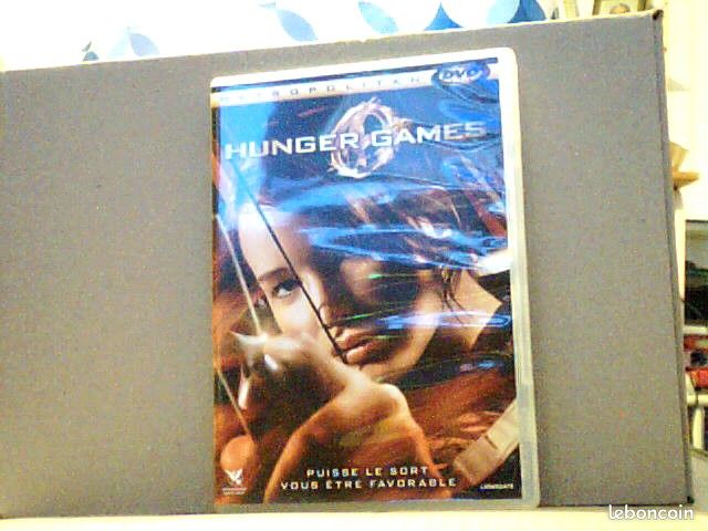 Vent 3 dvd Hunger Games au PRIS DE 12 EURO unitaire livraison la poste a 4,20 euros lettre suivie (image 3)