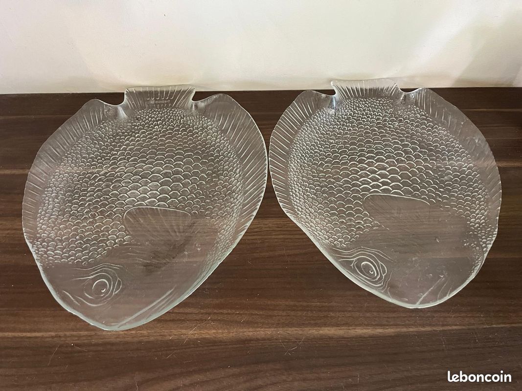 Plat vintage Arcoroc bleu cobalt 1970