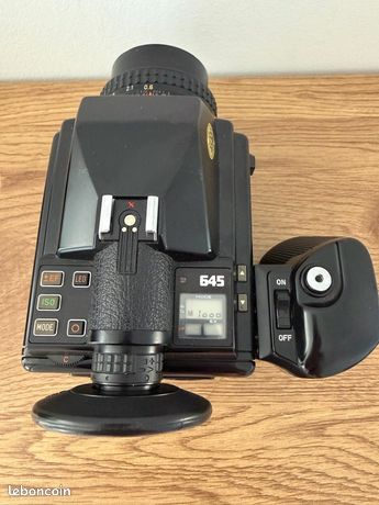 Appareil Photo Argentique Philips Moyen Format – Modèle Rare – Objectif à Focale Fixe – Occasion Fonctionnel