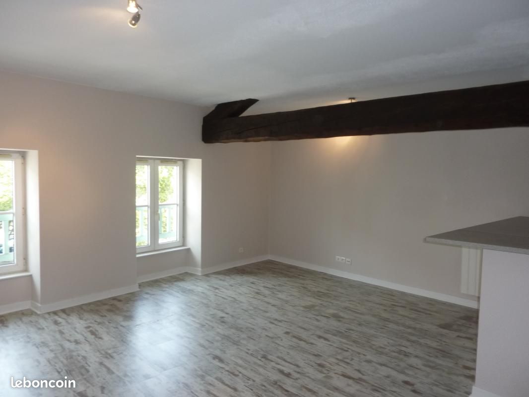 Appartement 3 pièces 43 m² · à Montbrison · 43 m² · 432 €/mois