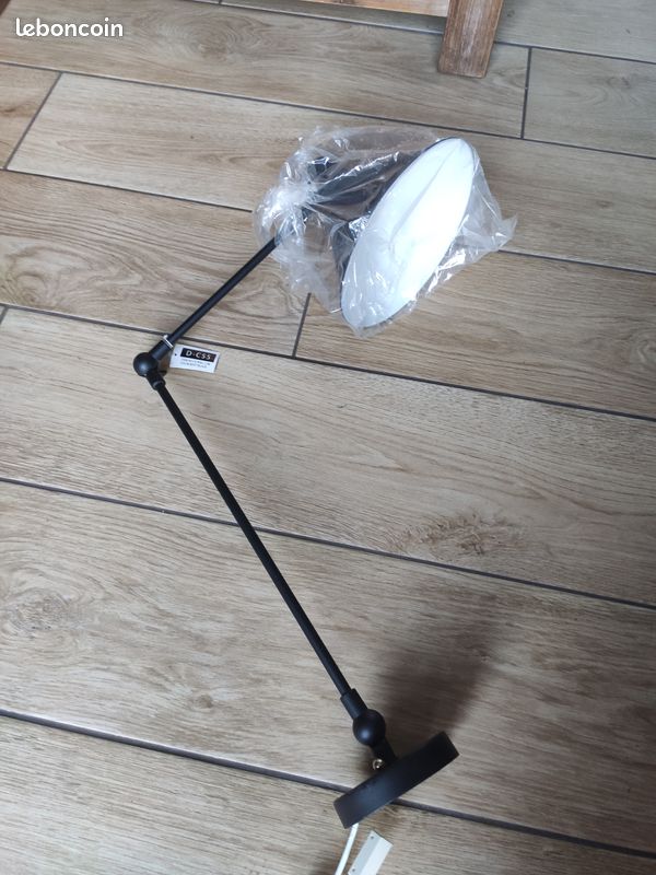 Lampe de bureau neuve à fixer (image 3)