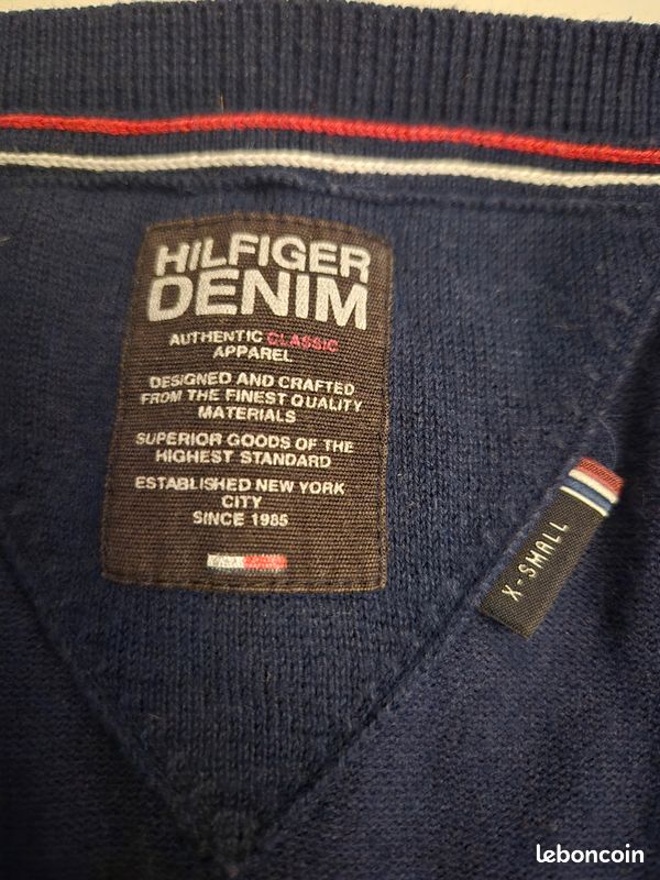 Pull Tommy Hilfiger Denim homme XS – bleu marine – col V Vêtements