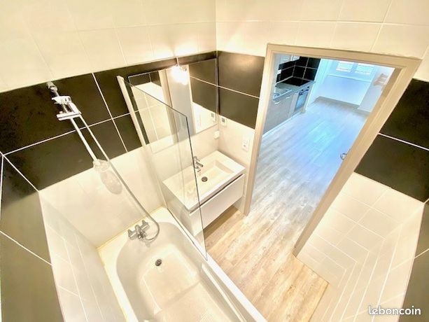 Appartement 1 pièce 31 m² — 8