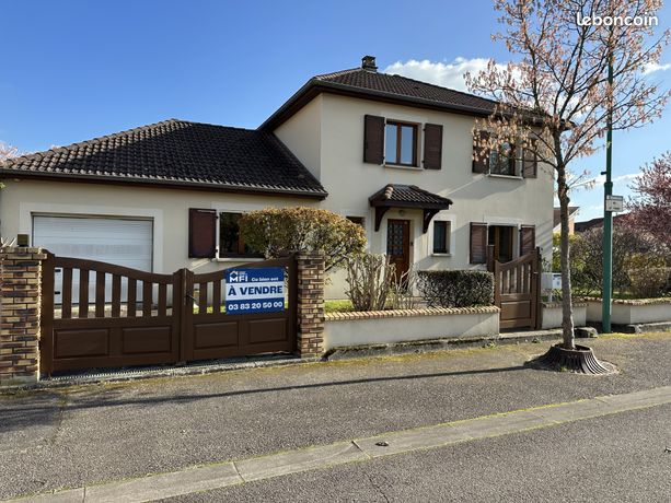 Maison 7 pièces 158 m²