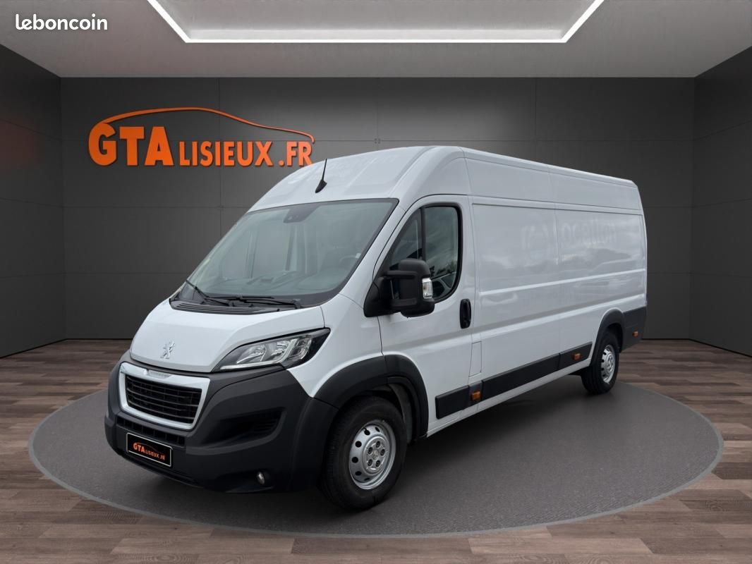 Peugeot Boxer FOURGON TOLE 435 L4H2 BLUEHDI 140 S&S ASPHALT (image 1)