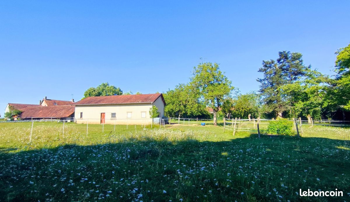 Maison 5 pièces 121 m² · à Cuisery · 121 m² · 210 000 €