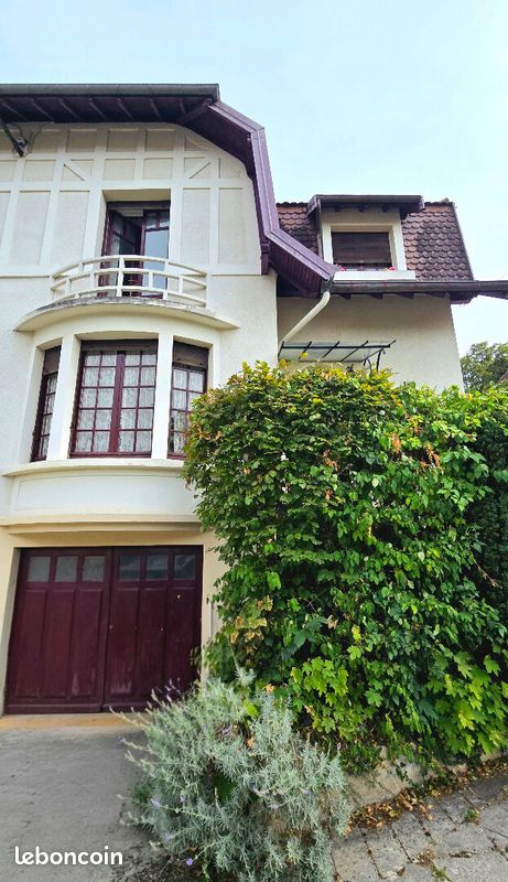 Maison 5 pièces 95 m² · à Lons-le-Saunier · 95 m² · 170 000 €