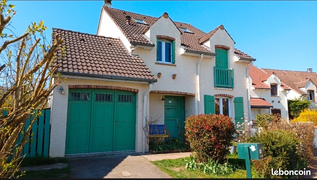 Maison 1 pièce 12 m² · à Saint-Germain-en-Laye · 12 m² · 650 €/mois