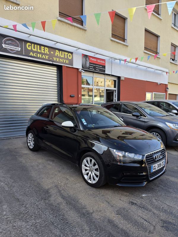 Audi a1 1.2 tfsi 86 ch essence 3 portes (image 1)