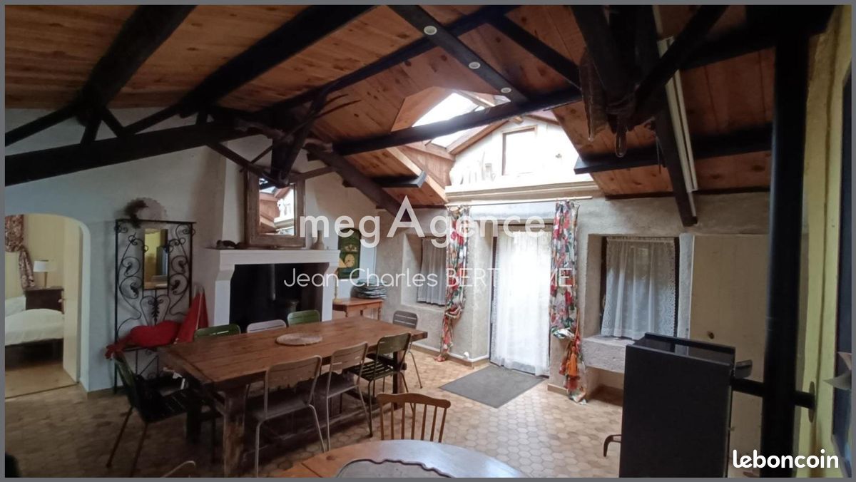 Maison 8 pièces 172 m² · aux Sables-d'Olonne · 172 m² · 285 000 €