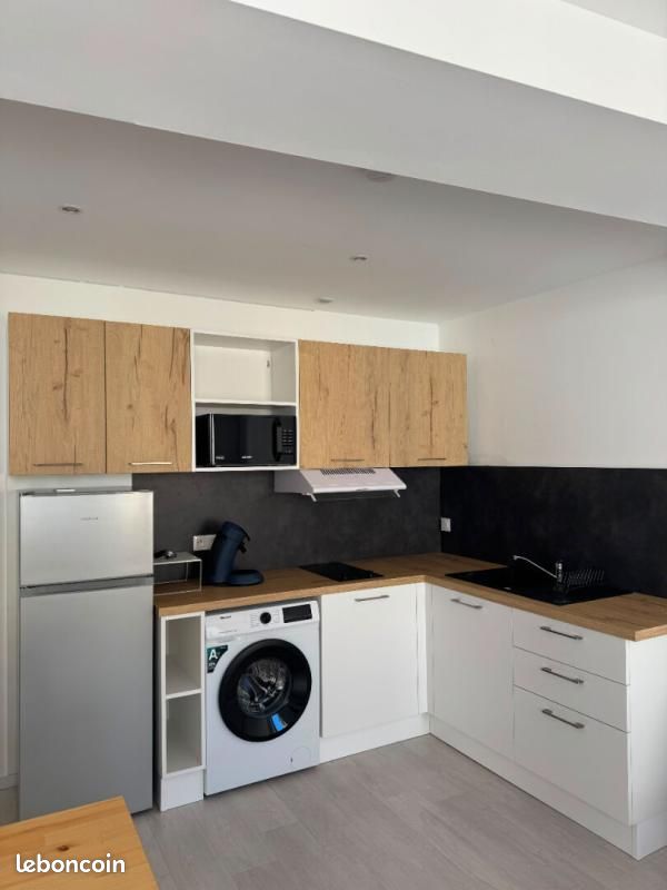 Appartement 1 pièce 23 m² · à Roanne · 23 m² · 430 €