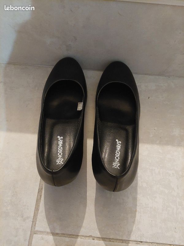 Escarpin de service antidérapante Chaussures