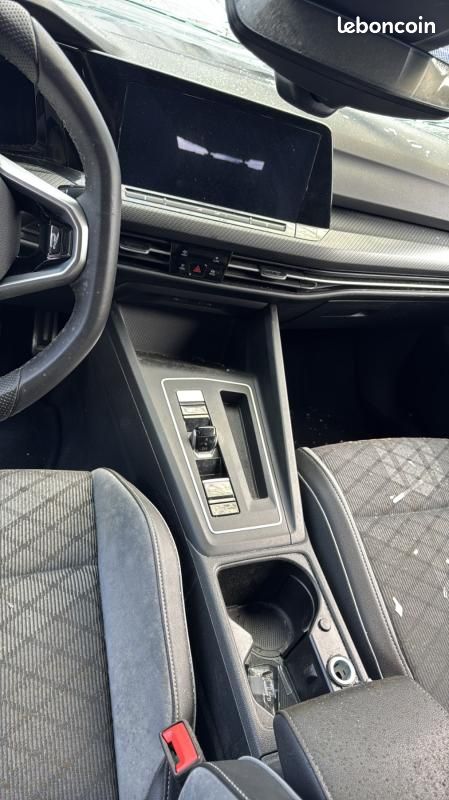 Volkswagen Golf 8 PHASE 1 2.0 TDI - 16V TURBO (image 6)