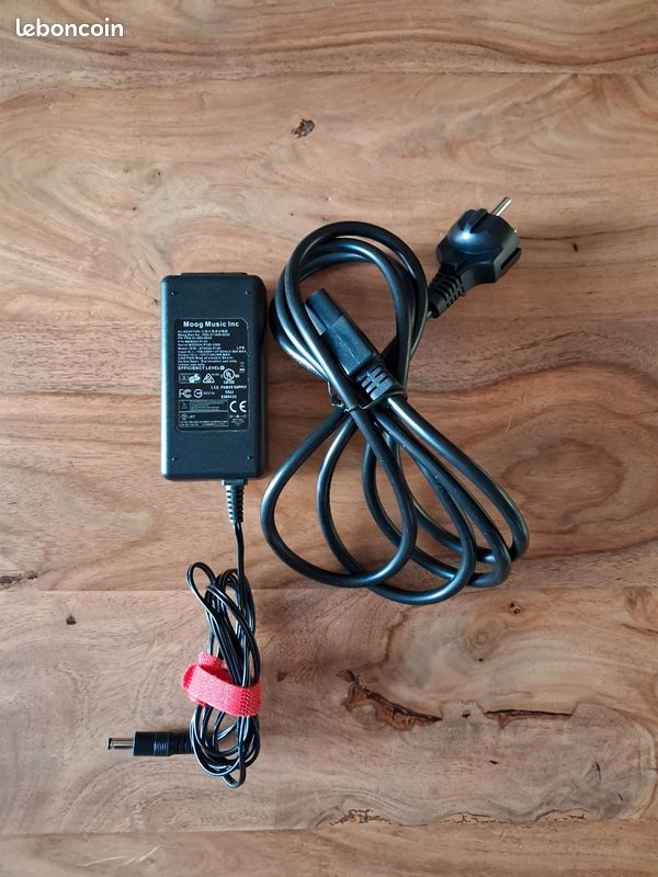 Theremini Moog (image 8)