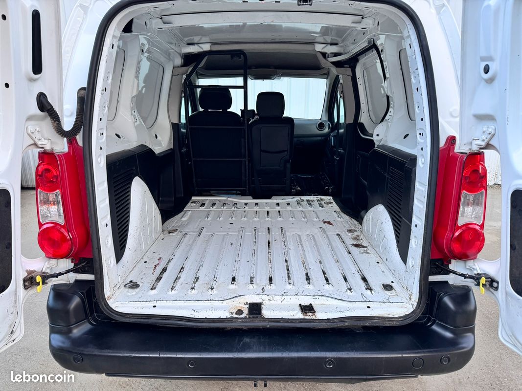 CITROEN BERLINGO II BUSINESS 1.6 HDI 90cv 3 PLACES avec PORTE LATÉRALE DROITE COULISSANTE (image 12)