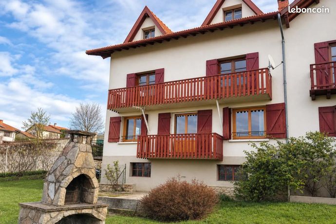 Maison 9 pièces 170 m²