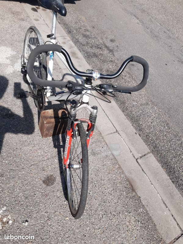 Vélo de route (image 3)