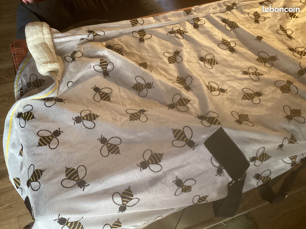 Couverture Anti-Mouches (image 1)